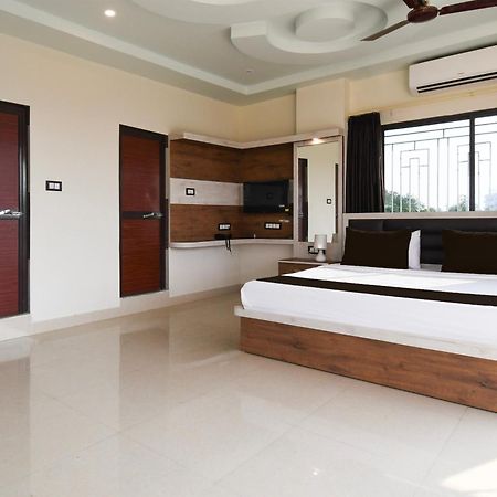 Hotel O Nilmadhab International Tarapith Exteriér fotografie