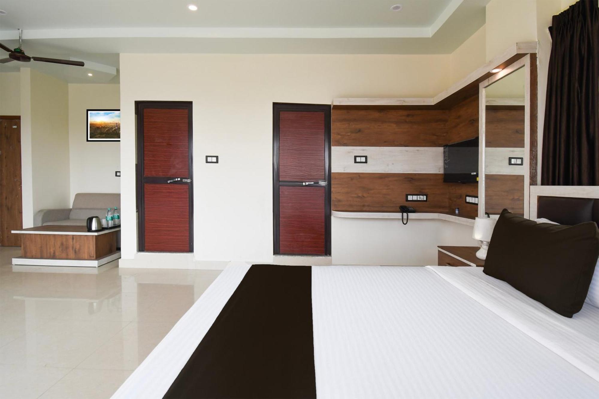 Hotel O Nilmadhab International Tarapith Exteriér fotografie