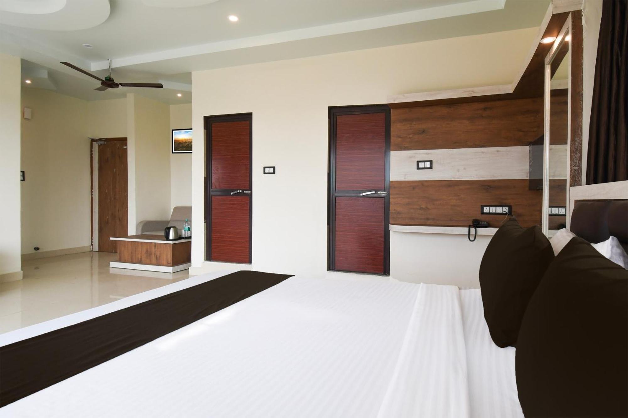Hotel O Nilmadhab International Tarapith Exteriér fotografie