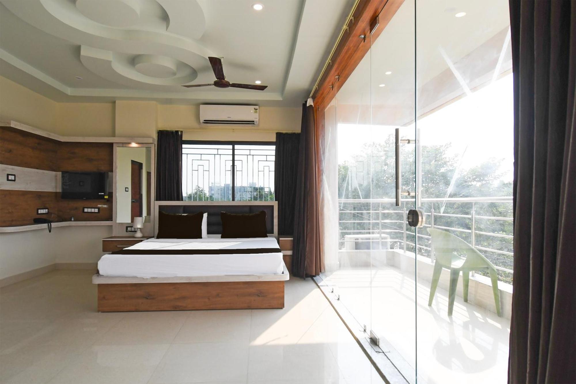 Hotel O Nilmadhab International Tarapith Exteriér fotografie